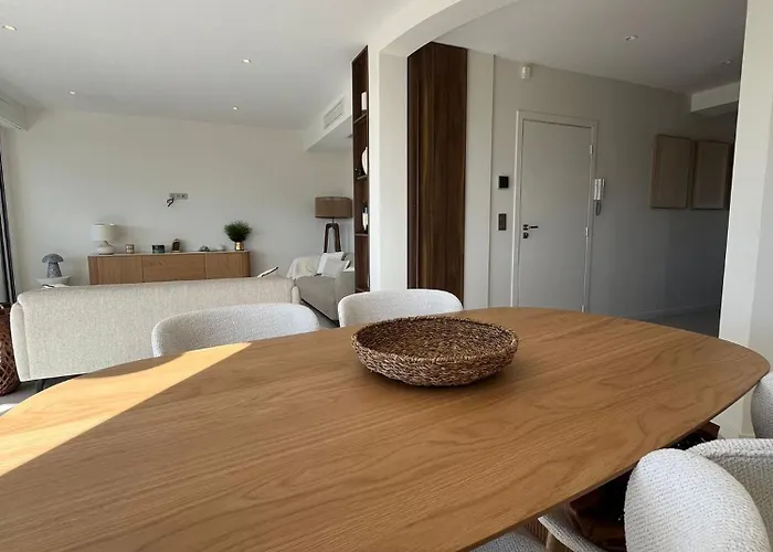 Pointe Croisette - Rooftop Terrasse Vue Апартаменты *